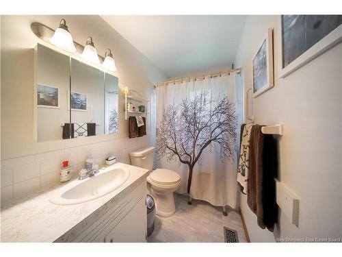 2 Manchester Cres, Riverview, NB 