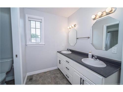 19 Howe Cres, Oromocto, NB 