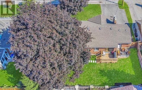 884 Eagle Drive, Burlington, ON - Outdoor