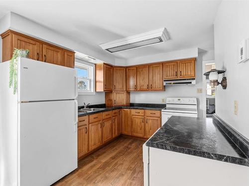 94 Brookside Road, Bible Hill, NS - Indoor Photo Showing Kitchen