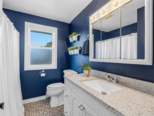 94 Brookside Road, Bible Hill, NS - Indoor Photo Showing Bathroom