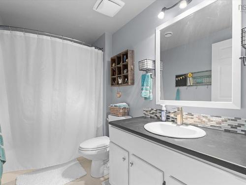 5720 Highway 325, West Clifford, NS - Indoor Photo Showing Bathroom