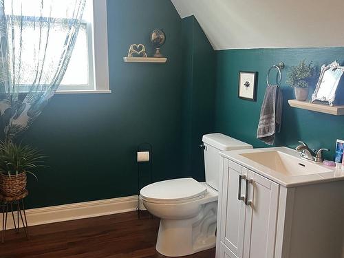 223 Brunswick Street, Truro, NS - Indoor Photo Showing Bathroom
