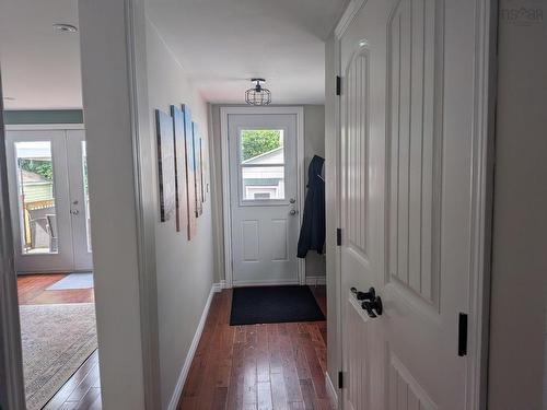 223 Brunswick Street, Truro, NS - Indoor Photo Showing Other Room