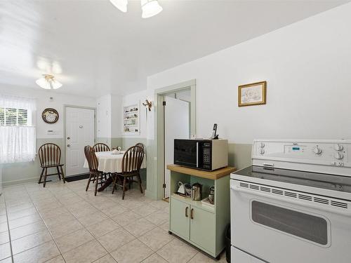 3360 Albert Street, Halifax, NS - Indoor
