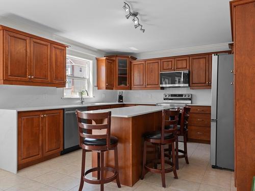 31 Transom Drive, Halifax, NS - Indoor Photo Showing Kitchen With Double Sink