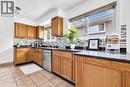 465 Christopher, Windsor, ON  - Indoor Photo Showing Kitchen 