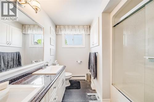 5122 Colbourne Drive, Windsor, ON - Indoor Photo Showing Bathroom