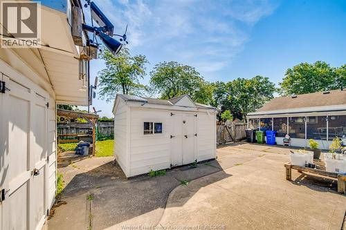 5122 Colbourne Drive, Windsor, ON - Outdoor With Exterior