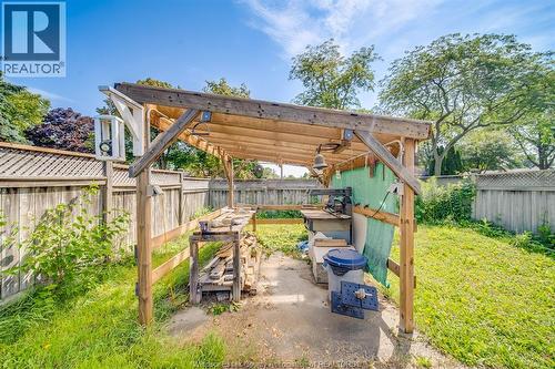 5122 Colbourne Drive, Windsor, ON - Outdoor