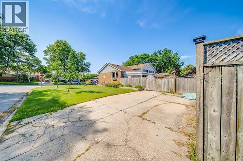 5122 Colbourne Drive, Windsor, ON - Outdoor