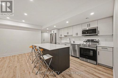 B - 120 GLYNN AVENUE , Ottawa, Ontario K1K 1S8 4