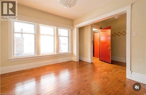 31 St. Clair Avenue, Hamilton, ON 
