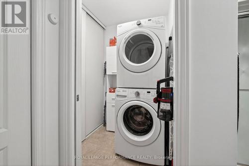 204 - 222 First Street E, Cornwall, ON - Indoor Photo Showing Laundry Room
