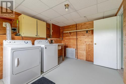 2 Lower Path Road, Bay Bulls, NL - Indoor Photo Showing Laundry Room
