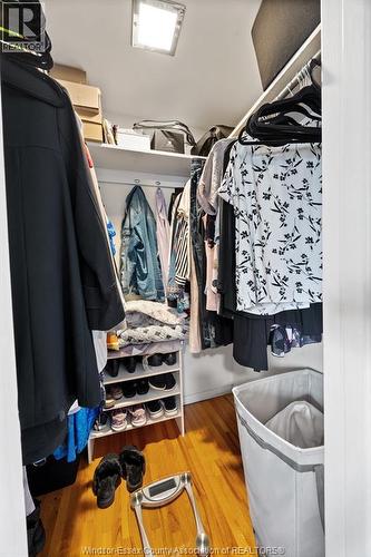 2720 Academy, Windsor, ON - Indoor Photo Showing Other Room