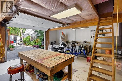 2720 Academy, Windsor, ON - 