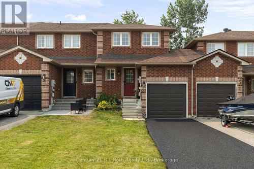 33 COURTNEY CRESCENT  Barrie (Painswick South), ON L4N 5S7