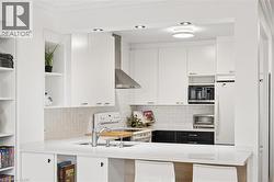 18 HOLBORN Court Unit# 506  Kitchener, ON N2A 4A1