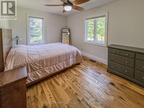 2391 Seadon Road, Springwater, ON - Indoor Photo Showing Bedroom