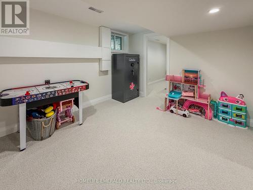 2391 Seadon Road, Springwater, ON - Indoor