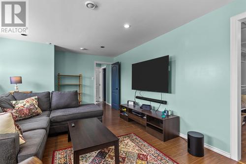 177 St. Thomas Line, Paradise, NL - Indoor Photo Showing Living Room