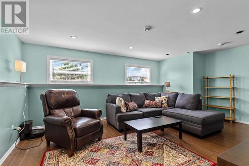 177 St. Thomas Line, Paradise, NL - Indoor Photo Showing Living Room