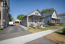 294 DAVIS STREET Port Colborne (East Village), ON L3K 1Z4