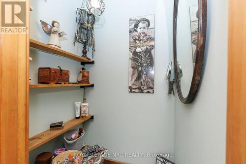 Walk in dressing room - 294 Davis Street, Port Colborne (Killaly East), ON - Indoor Photo Showing Other Room