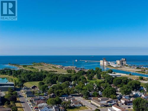 294 Davis Street, Port Colborne (Killaly East), ON - Outdoor With Body Of Water With View