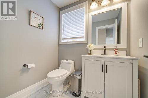 122 Mistysugar Trail, Vaughan, ON - Indoor Photo Showing Bathroom