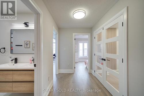 122 Mistysugar Trail, Vaughan, ON - Indoor Photo Showing Other Room