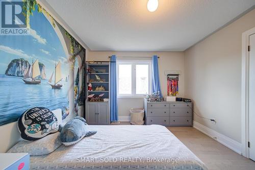 122 Mistysugar Trail, Vaughan, ON - Indoor Photo Showing Bedroom