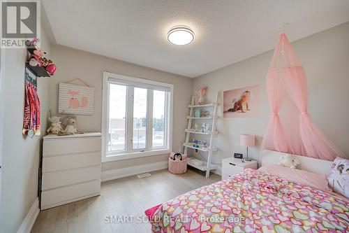 122 Mistysugar Trail, Vaughan, ON - Indoor Photo Showing Bedroom