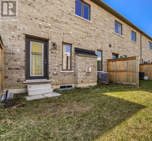 93 Sonoma Valley Crescent, Hamilton, ON - Outdoor