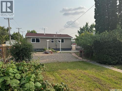100 105Th Street W, Saskatoon, SK - Outdoor