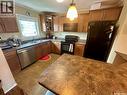 412 110 Shillington Crescent, Saskatoon, SK  - Indoor Photo Showing Kitchen With Double Sink 
