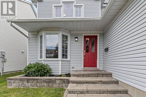 596 Deancourt Crescent, Ottawa, ON - Outdoor With Exterior