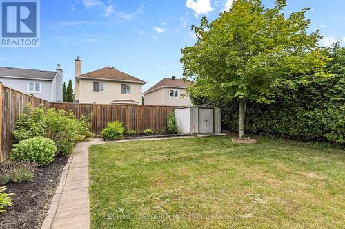 596 Deancourt Crescent, Ottawa, ON - Outdoor