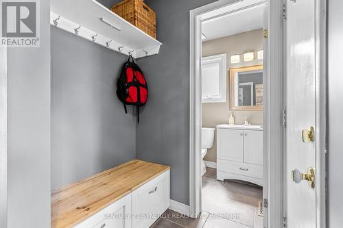 596 Deancourt Crescent, Ottawa, ON - Indoor Photo Showing Other Room