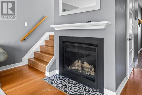 596 Deancourt Crescent, Ottawa, ON - Indoor Photo Showing Living Room With Fireplace