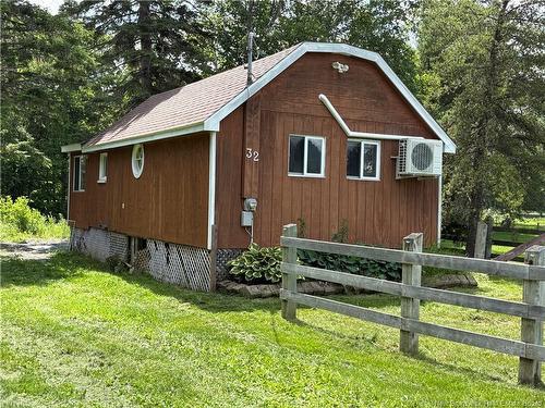 32 Mathilda St, Middle River, NB 