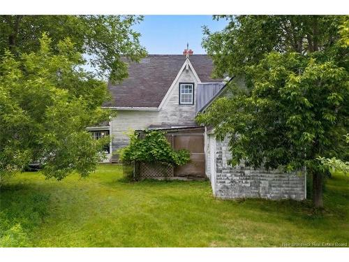 62 Dutch Point Rd, Hampton, NB 