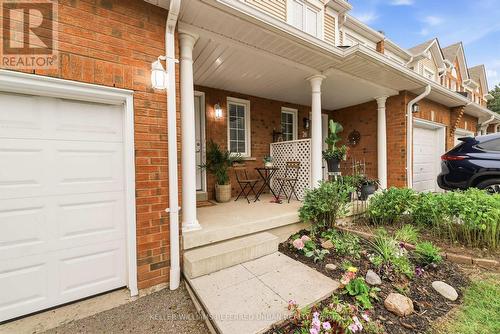 25 - 10 BASSETT BOULEVARD  Whitby, ON L1N 9C3