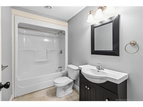 49 Jasmine Cres, Moncton, NB 