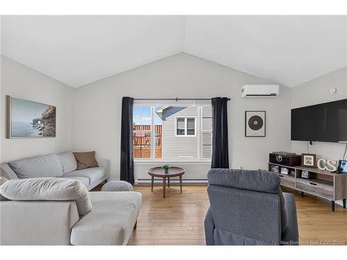 93 Jeannette, Dieppe, NB 