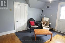 2nd Floor Apartment - 