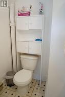 2nd Floor Apartment Bathroom - 