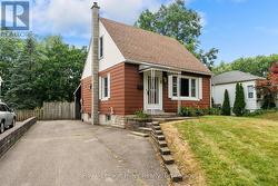 2 SOMERSET STREET  Stratford, ON N5A 6K1