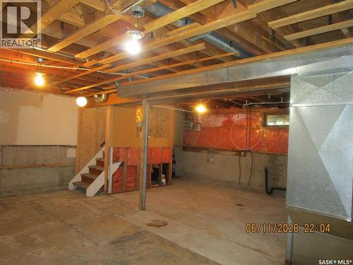 504 4Th Avenue W, Assiniboia, SK - Indoor Photo Showing Basement